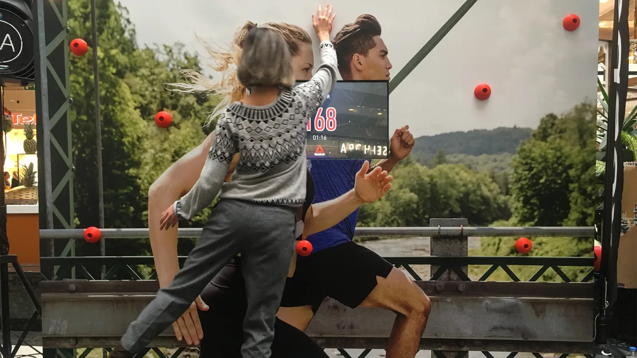 Reflex Wall Cover.webp